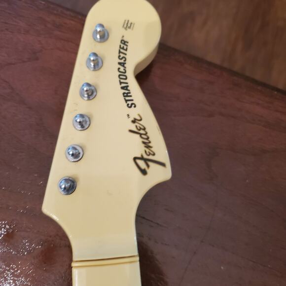 Rockband Harmonix Guitar Playstation Fender Stratocaster mdl: 822151 (No Dongle) - Picture 3 of 7